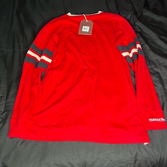 Mitchell & Ness Chicago Blackhawks sweatshirt - Picture 6 of 6